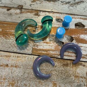 Colorful Acrylic Ear Gauges Set